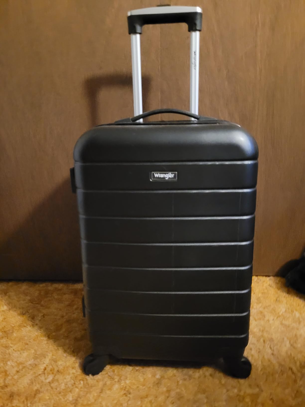 Wrangler Smart Spinner Hardside Luggage, 2 Piece Set, Black customer photo 1
