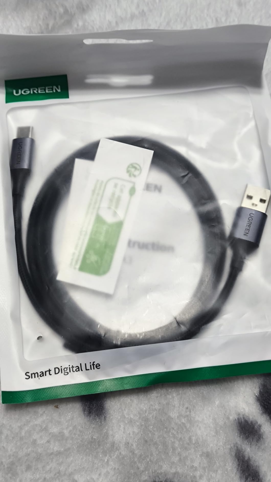 UGREEN USB to USB C Cable, Car Carplay Cable USB A to Type C Cable Fast Charging Braided USB C Cord Compatible with iPhone 17/16 Plus/16 Pro/15, Samsung Galaxy S26/S25, Pixel 10/9, 6.6FT customer photo 1