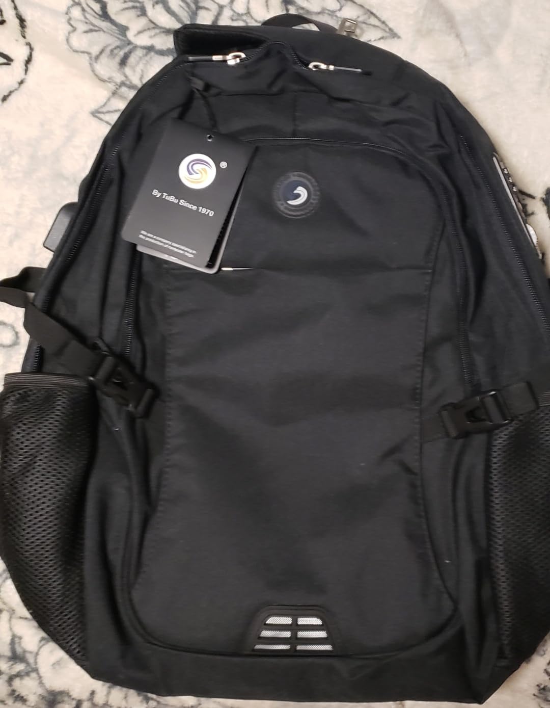 SHRRADOO Anti Theft Laptop Backpack Travel Backpacks with Combination Lock for Women Men College Backpack Computer Bag Fits 17 Inch Laptop,Black customer photo 2