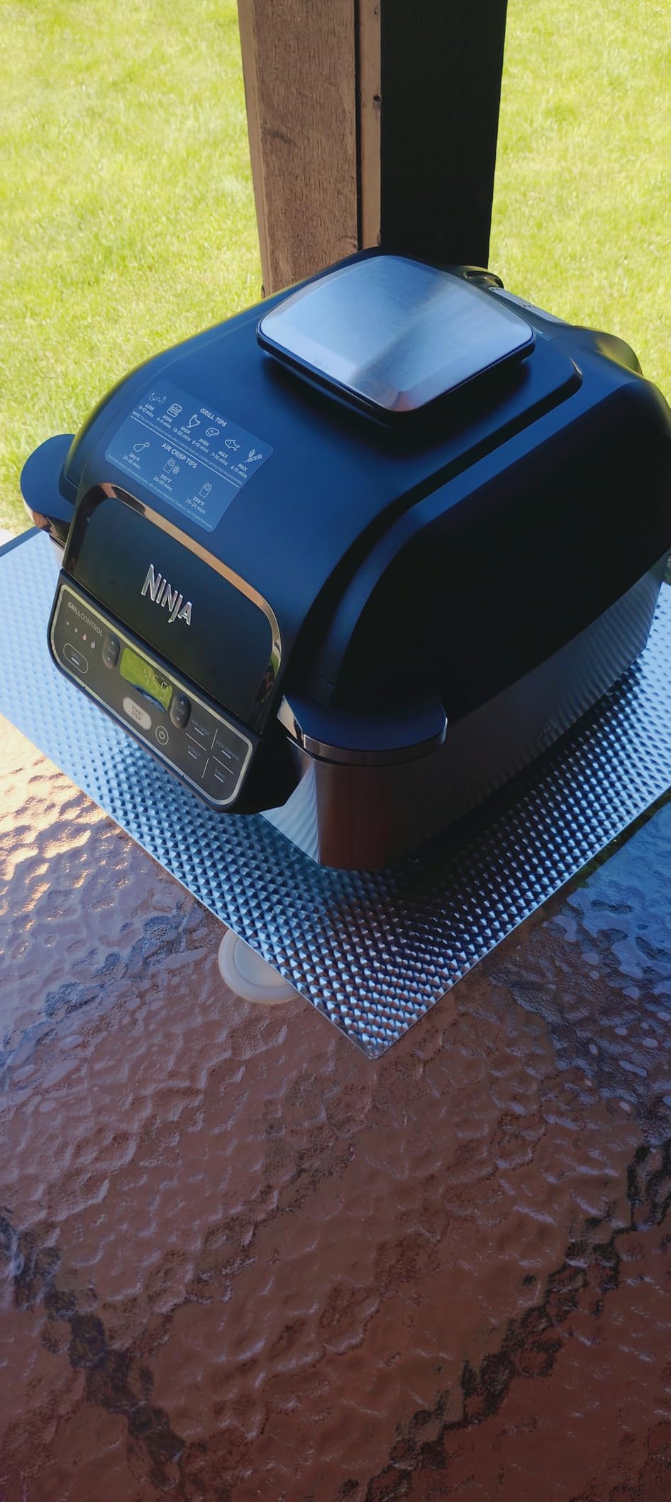 Ninja Foodi AG301 Indoor Grill & Air Fryer, 5-in-1, Cyclonic Grilling Technology, XL Capacity customer photo 2