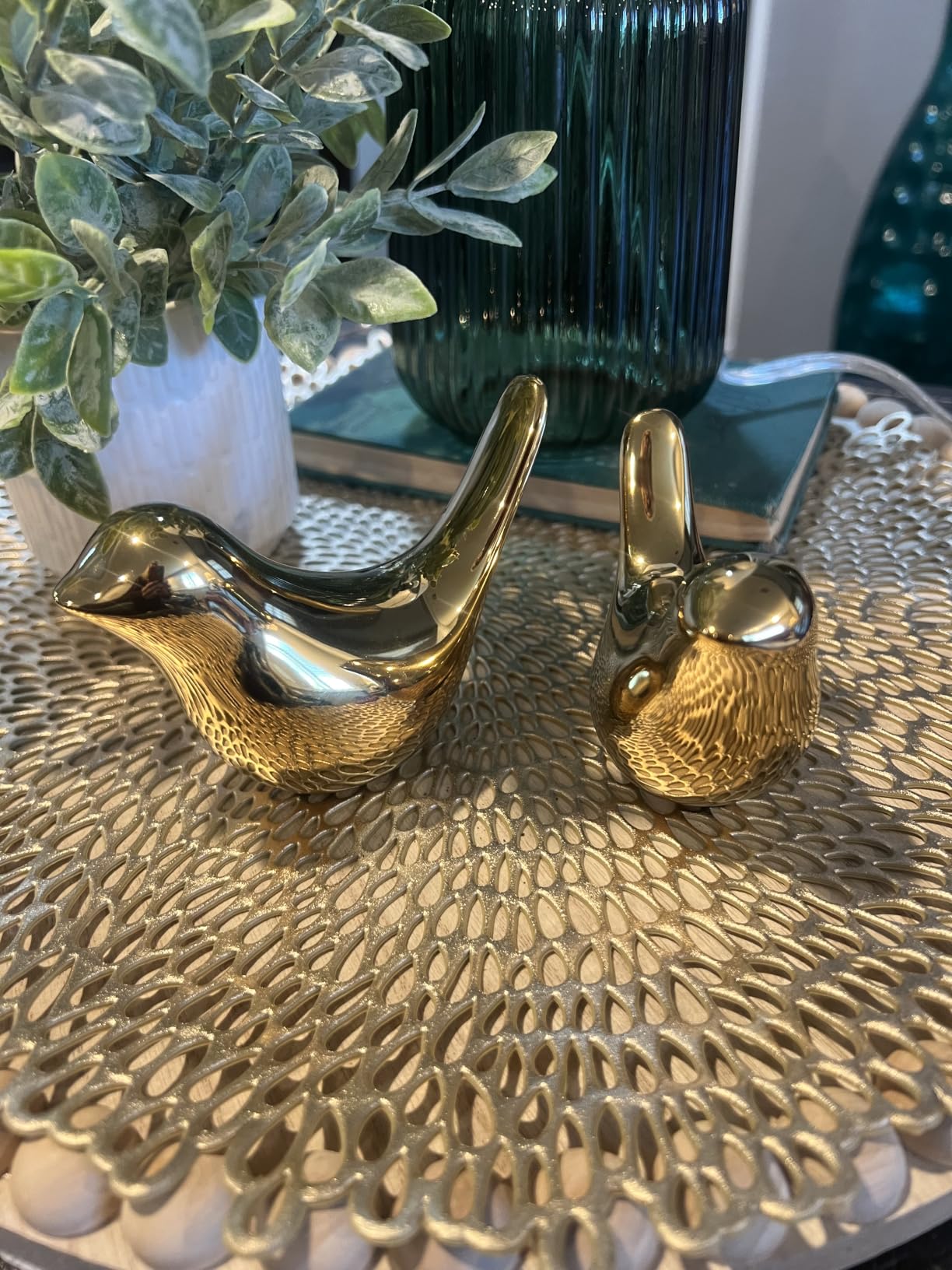FANTESTICRYAN Small Birds Statues Gold Home Decor Modern Style Figurine Decorative Ornaments for Living Room, Bedroom, Office Desktop, Cabinets customer photo 1