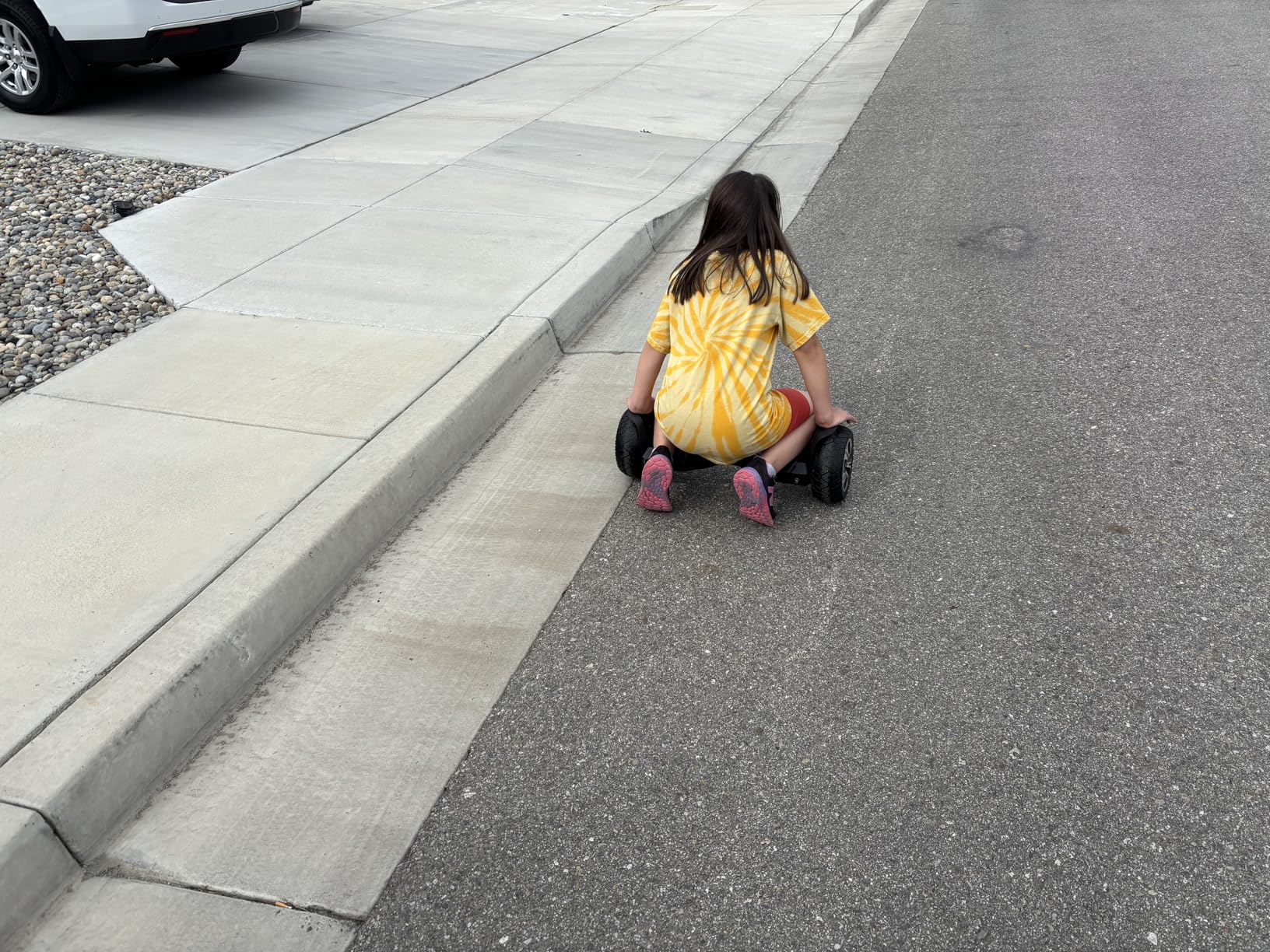 Gyroor Warrior 8.5 inch All Terrain Off Road Scooter with Bluetooth Speakers and LED Lights,Self Balancing Scooter for Kids ages 6-12 and Adults customer photo 2
