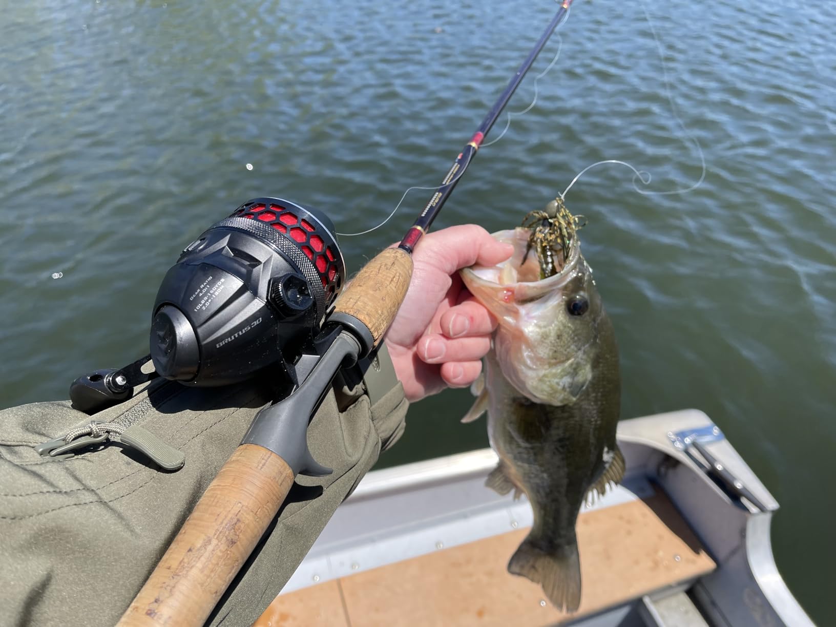KastKing Brutus Spincast Fishing Reel, Easy to Use Push Button Casting Design, High Speed 4.0:1 Gear Ratio, 5 MaxiDur Ball Bearings, Reversible Handle for Left/Right Retrieve customer photo 2