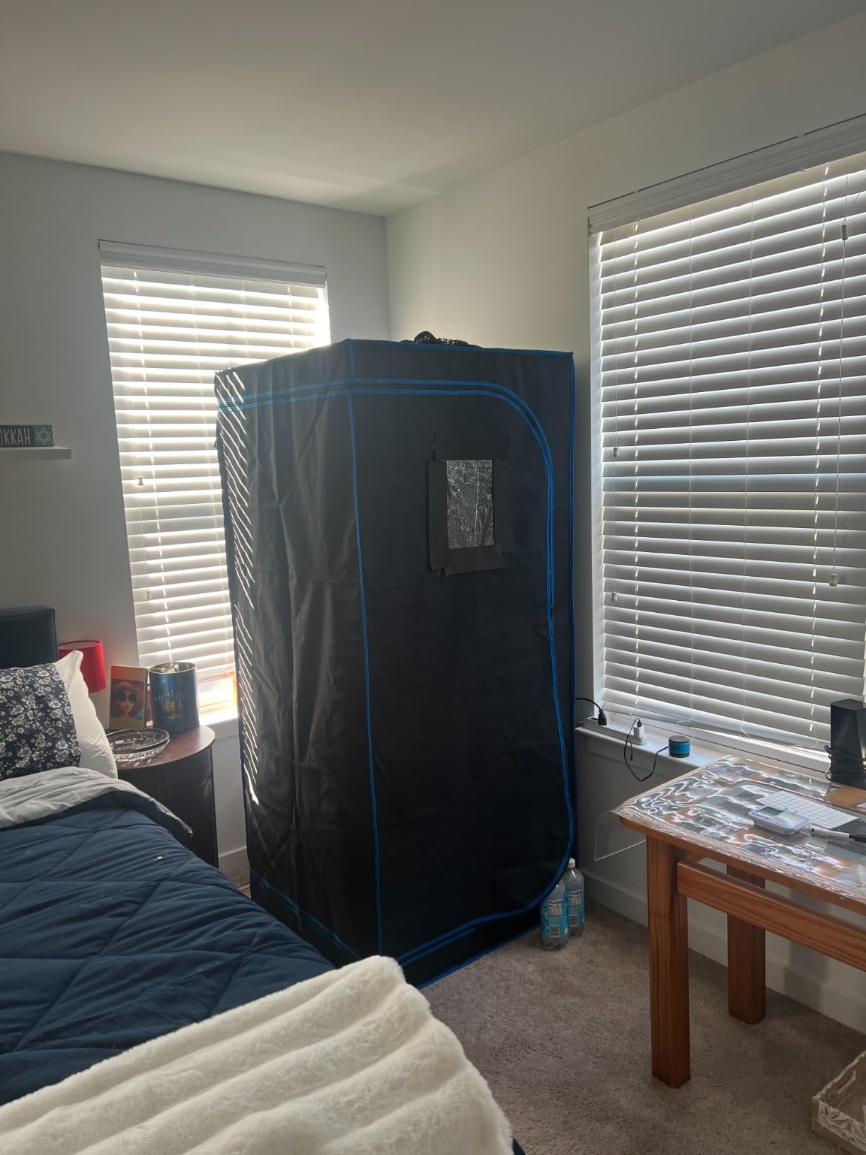 SereneLife Portable Sauna Box for Home, Infrared Sauna Tent with Heated Foot Pad and Folding Chair, Remote Control In-Home Spa, 35 x 71 inch (Black) customer photo 2