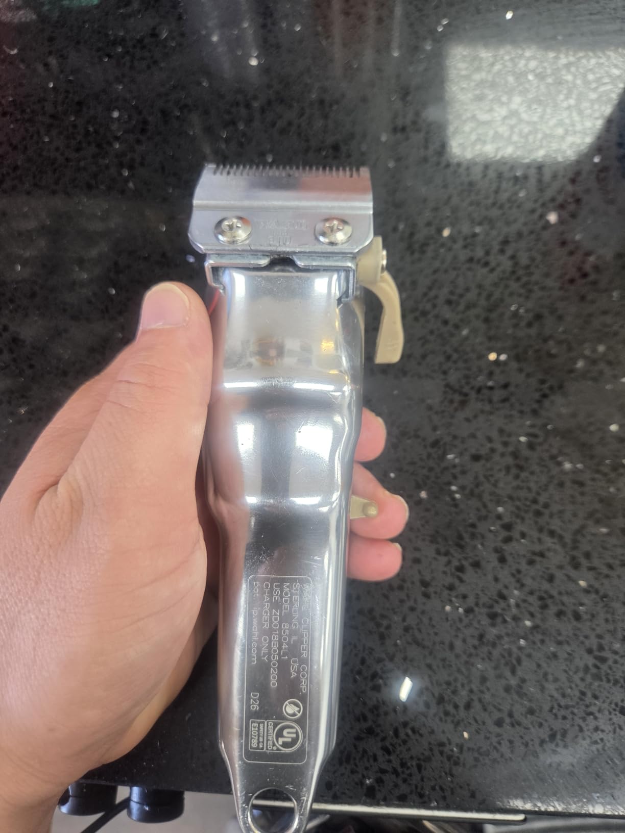 Wahl Professional 5 Star Cordless Senior Clipper, Precision Fade Blades, Metal Housing, 80-Minute Run Time customer photo 2