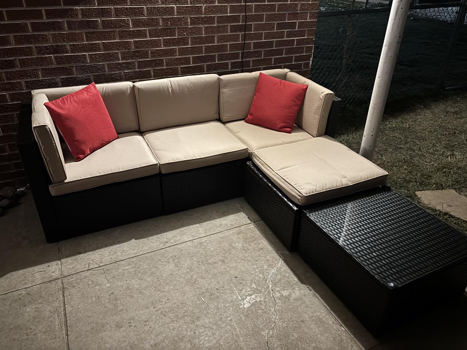 Vongrasig 5 Piece Patio Furniture Sets, Outdoor Patio Set Sectional Sofa, All-Weather PE Rattan Outdoor Couch with Ottoman, Glass Table for Garden, Backyard, Porch, Beige customer photo 2