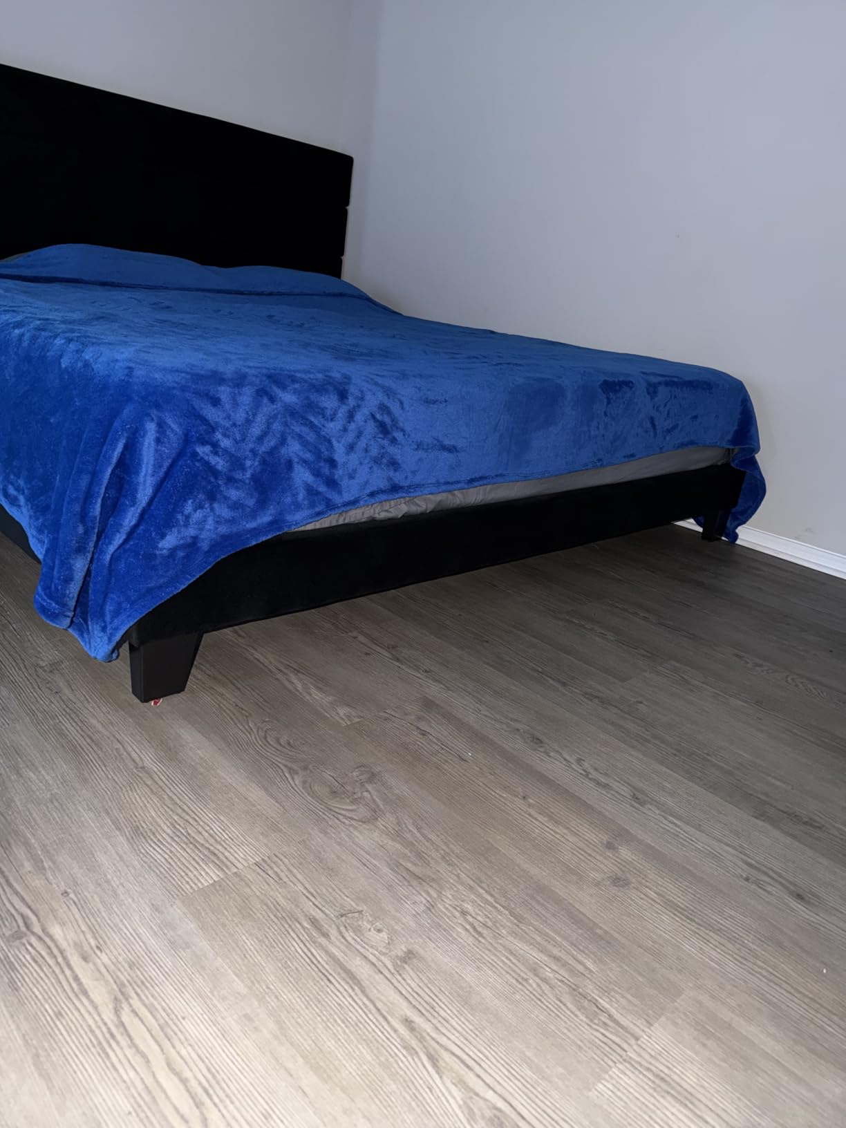 Allewie Queen Size Platform Bed Frame with Fabric Upholstered Headboard and Wooden Slats Support, Fully Upholstered Mattress Foundation, No Box Spring Needed, Easy Assembly, Dark Grey customer photo 2