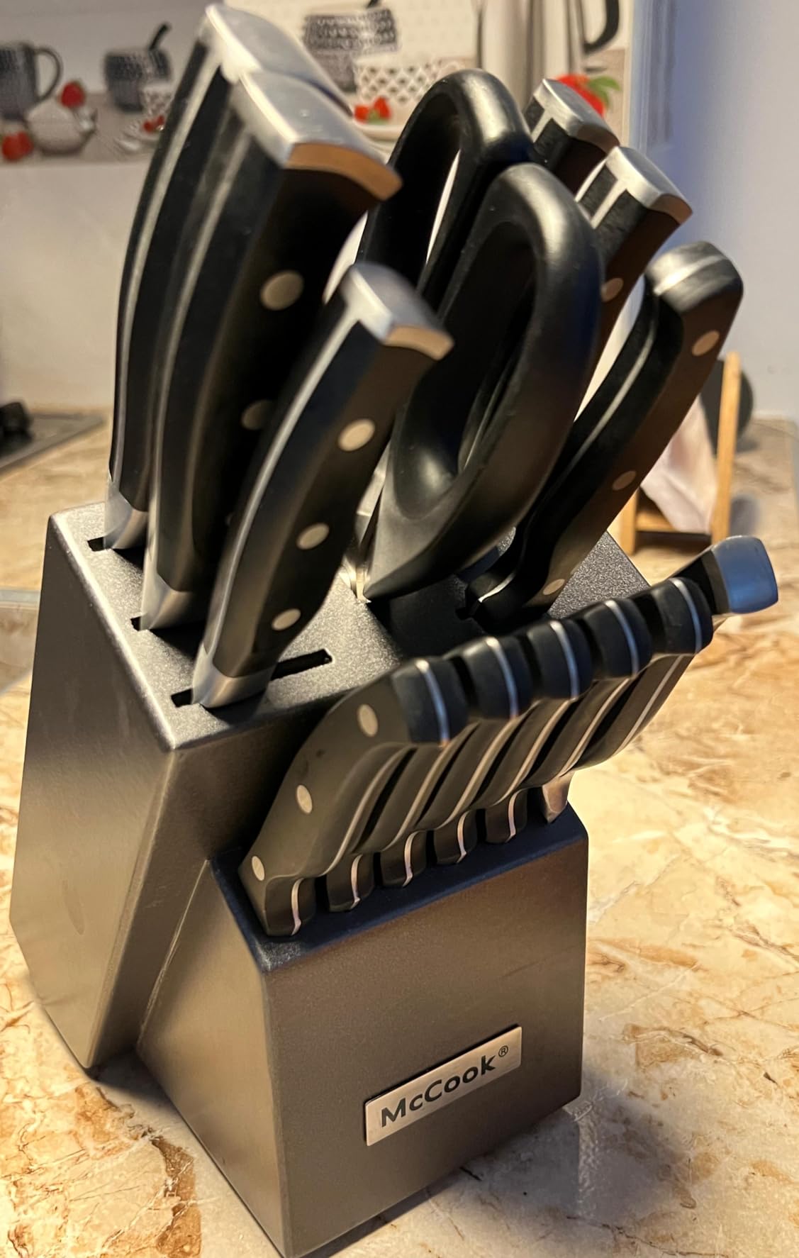 McCook Premium Knife Sets, Full Tang Hammered German Stainless Steel Kitchen Knife Set with 8 Pieces Steak Knives and Acacia Block customer photo 2