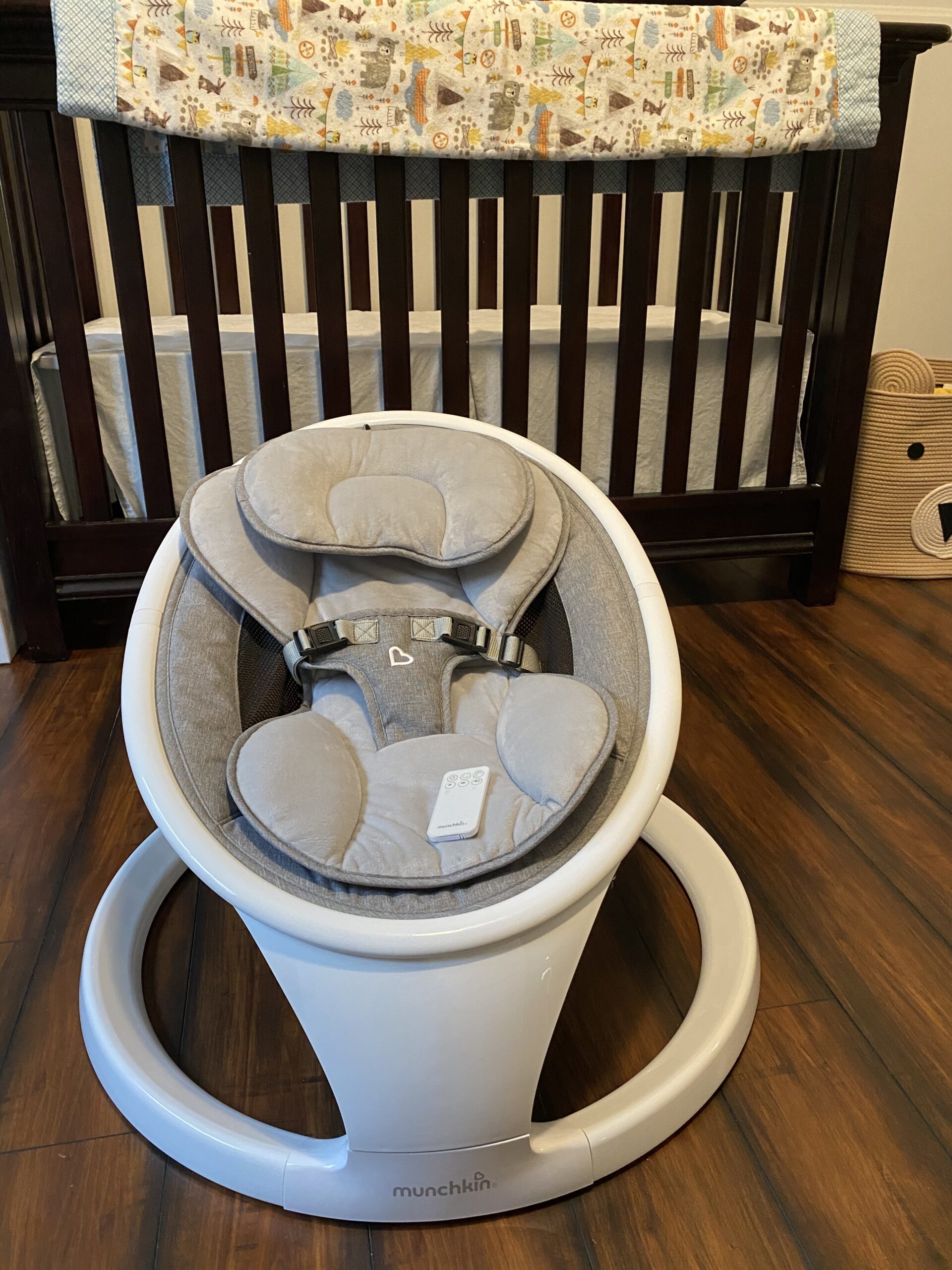 Munchkin Electric Baby Swing, Portable and Lightweight, Bluetooth Enabled Infant Rocker with Natural Sway in 5 Ranges of Motion, White/Grey customer photo 2