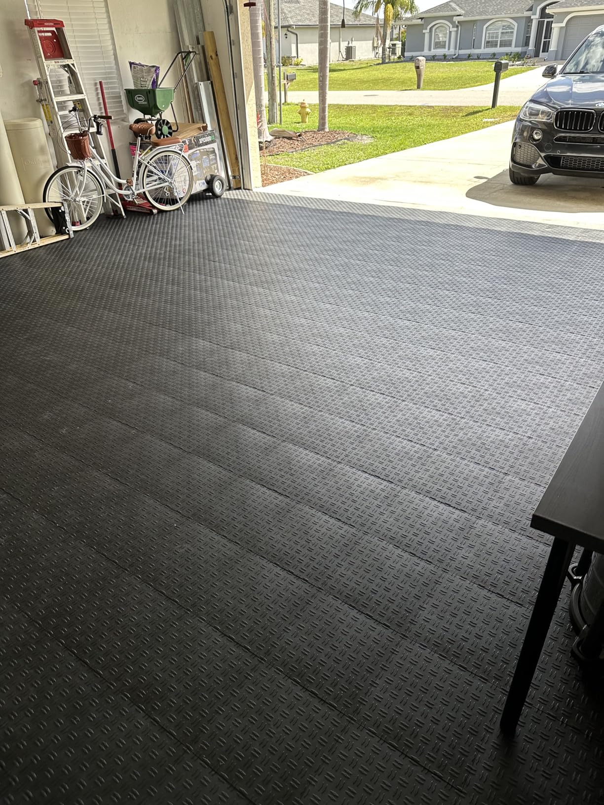 Speedway Diamond Interlocking Garage Floor Tiles 12 x 12 x 0.5 in, Black, 50 Piece Set customer photo 1