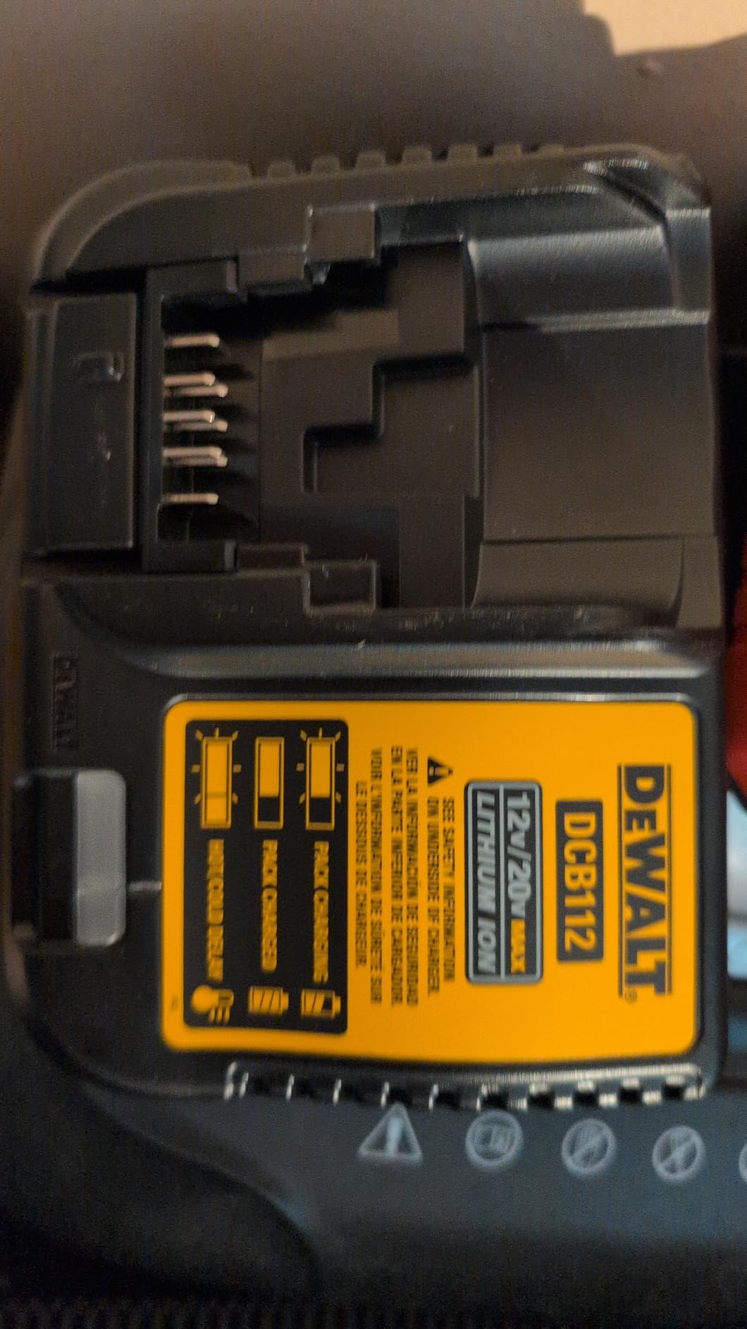 DeWalt 20V MAX Battery Charger (DCB1104), 12V MAX/20V MAX Lithium Ion Battery Charger, 4 Amp customer photo 1
