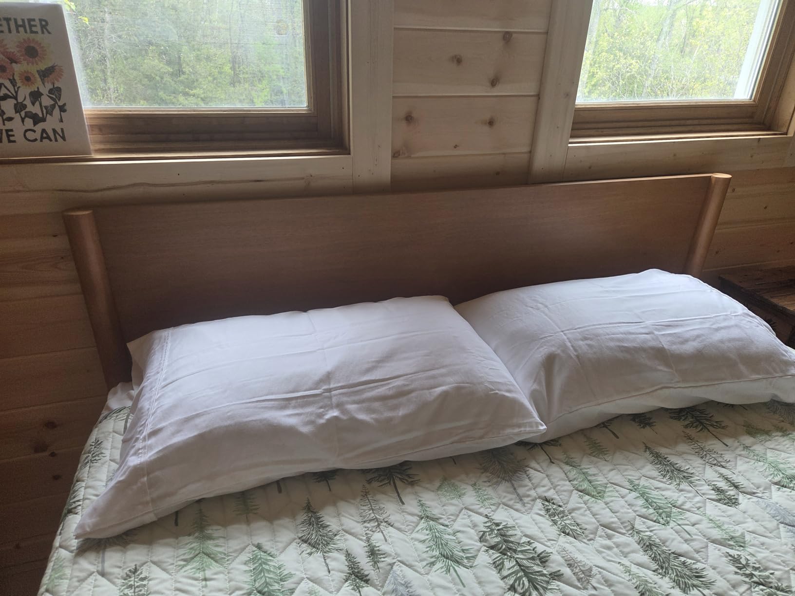 Zinus Allen Mid Century Wood Platform Bed Frame, Solid Wood Foundation, Wood Slat Support, No Box Spring Needed, Easy Assembly, Queen customer photo 2