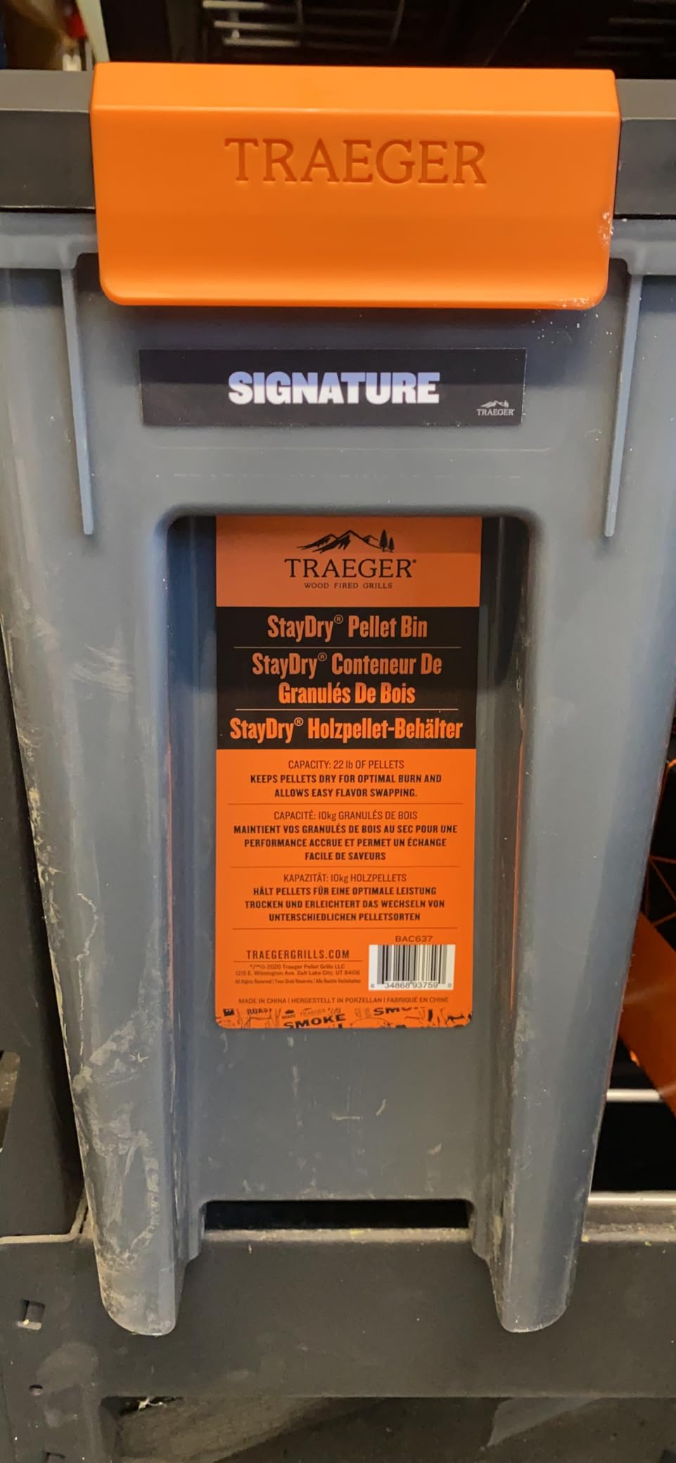 Traeger Grills BAC637 Stay Dry Pellet Storage Bin with Locking Lid, 22lb Capacity Wood Pellet Container with Flavor Stickers, Stackable Design customer photo 2