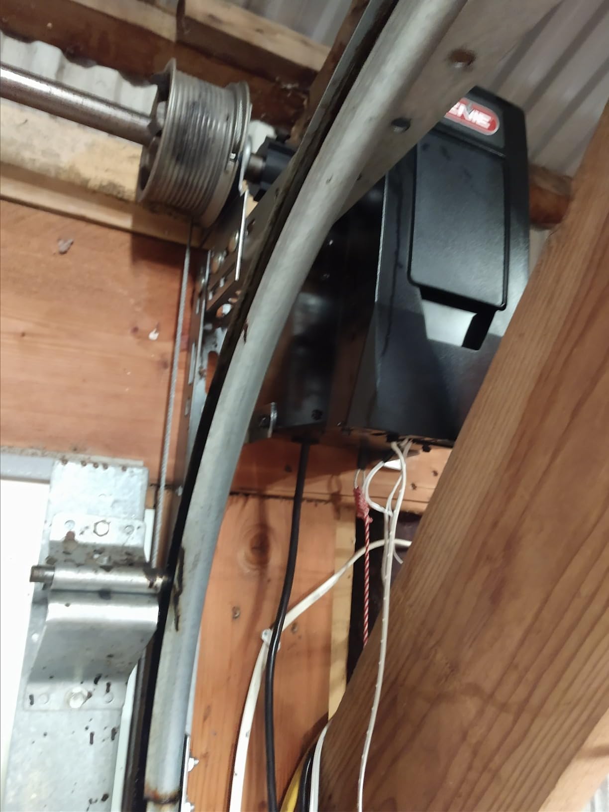 Genie 6072H-B Wall Mount Garage Door Opener with Battery Backup, Wall Mounted and Space Saving customer photo 2