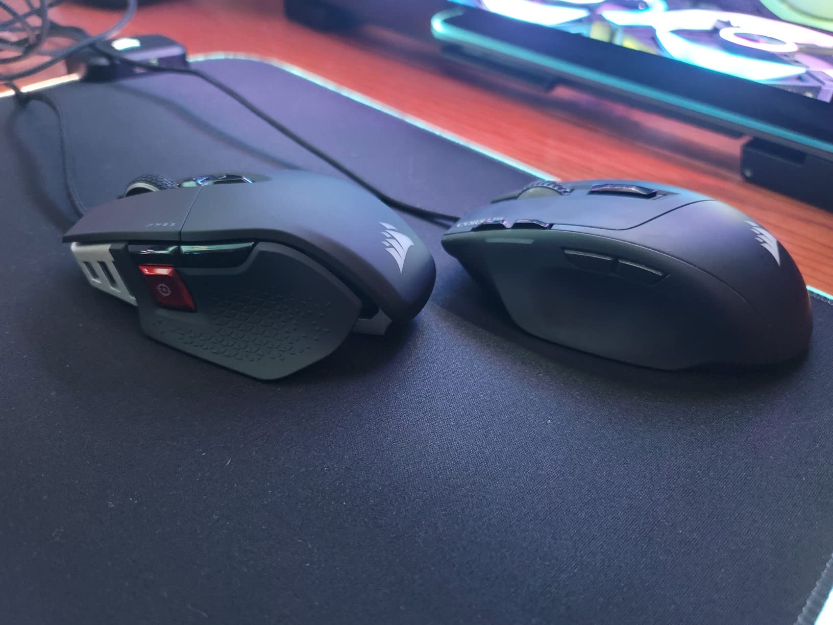 Corsair M65 RGB Ultra Tunable FPS Gaming Mouse - Marksman 26,000 DPI Optical Sensor, Optical Switches, AXON Hyper-Processing Technology, Sensor Fusion Control, Tunable Weight System - Black customer photo 1