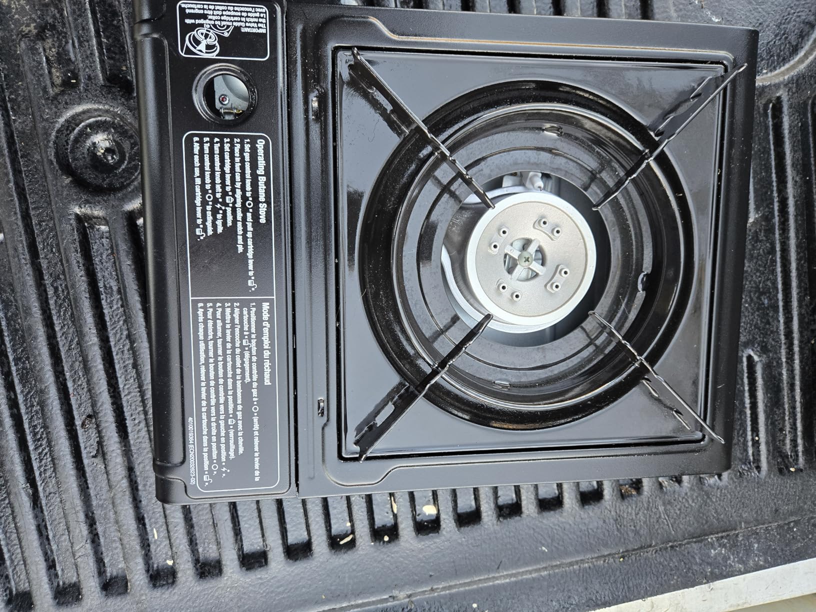 Coleman Classic 1-Burner Butane Stove, Portable Camping Cooktop with Carry Case & InstaStart Ignition, 7650 BTUs customer photo 2