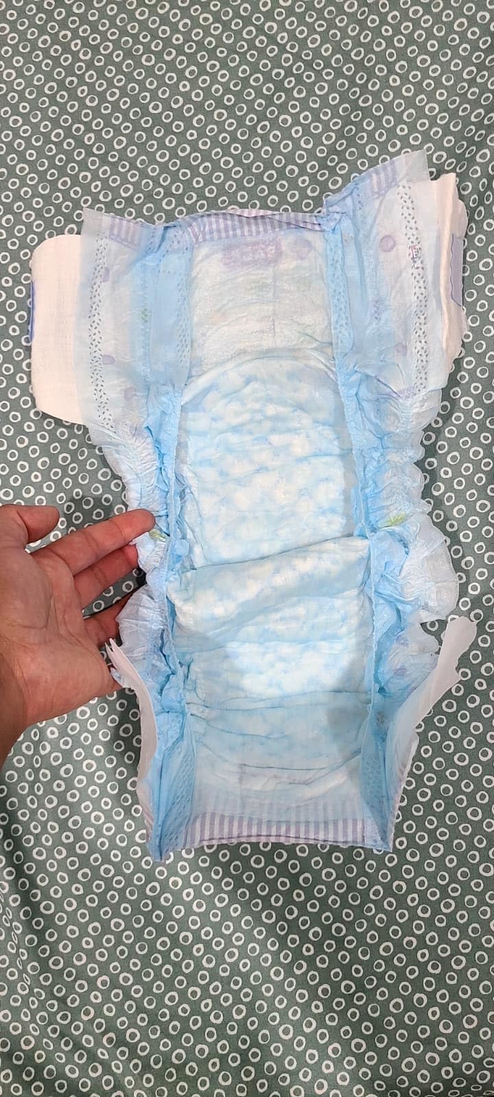 Luvs Size 1 Baby Diapers, Platinum Protection Bluey Diapers for Day & Night, Size 1, 294 Count (Packaging May Vary) customer photo 1