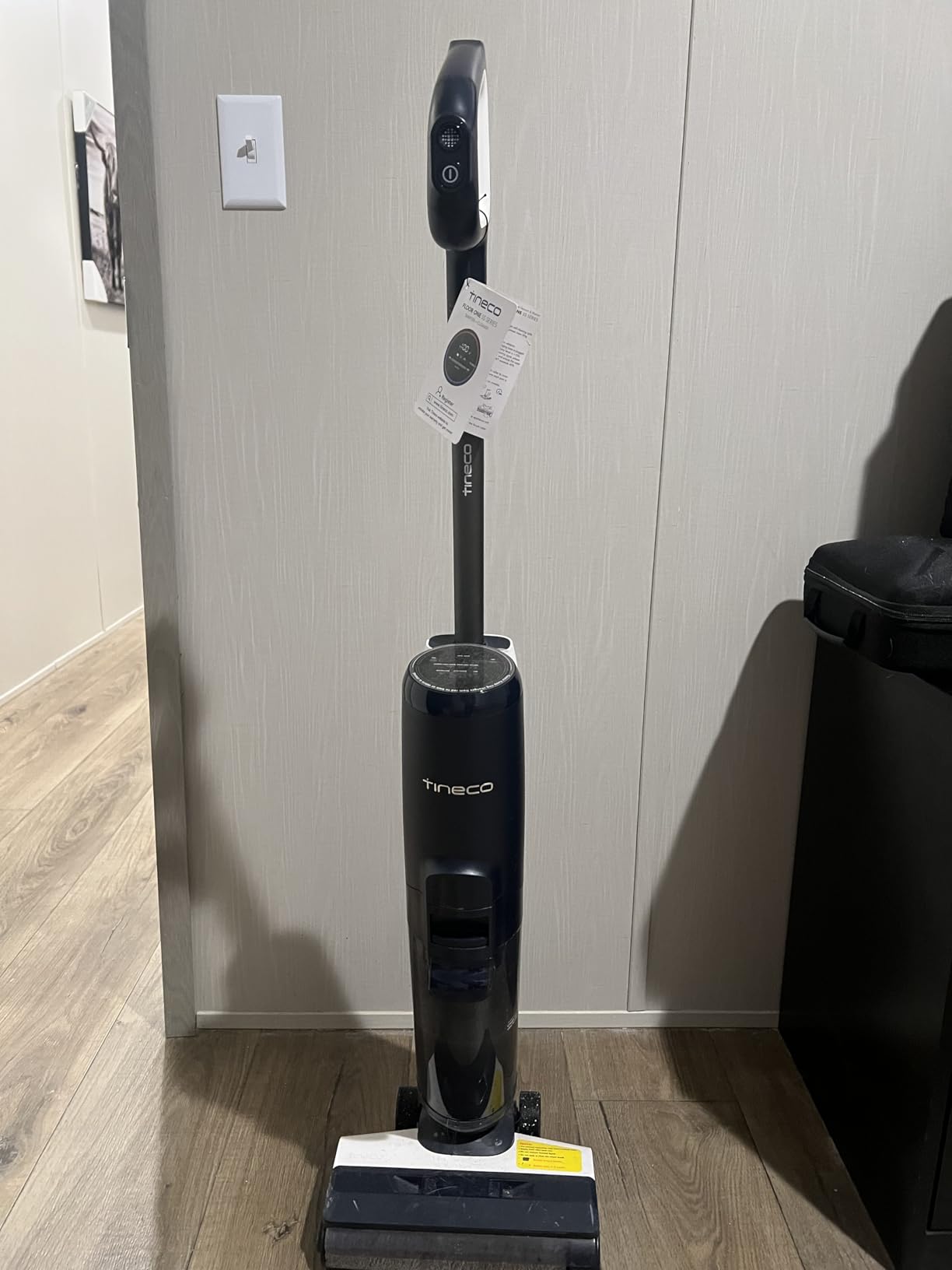 Floor ONE S5 Smart Cordless Wet Dry Vacuum Cleaner and Mop for Hard Floors, Digital Display, Long Run Time, Great for Sticky Messes and Pet Hair, Space-Saving Design, Blue customer photo 1