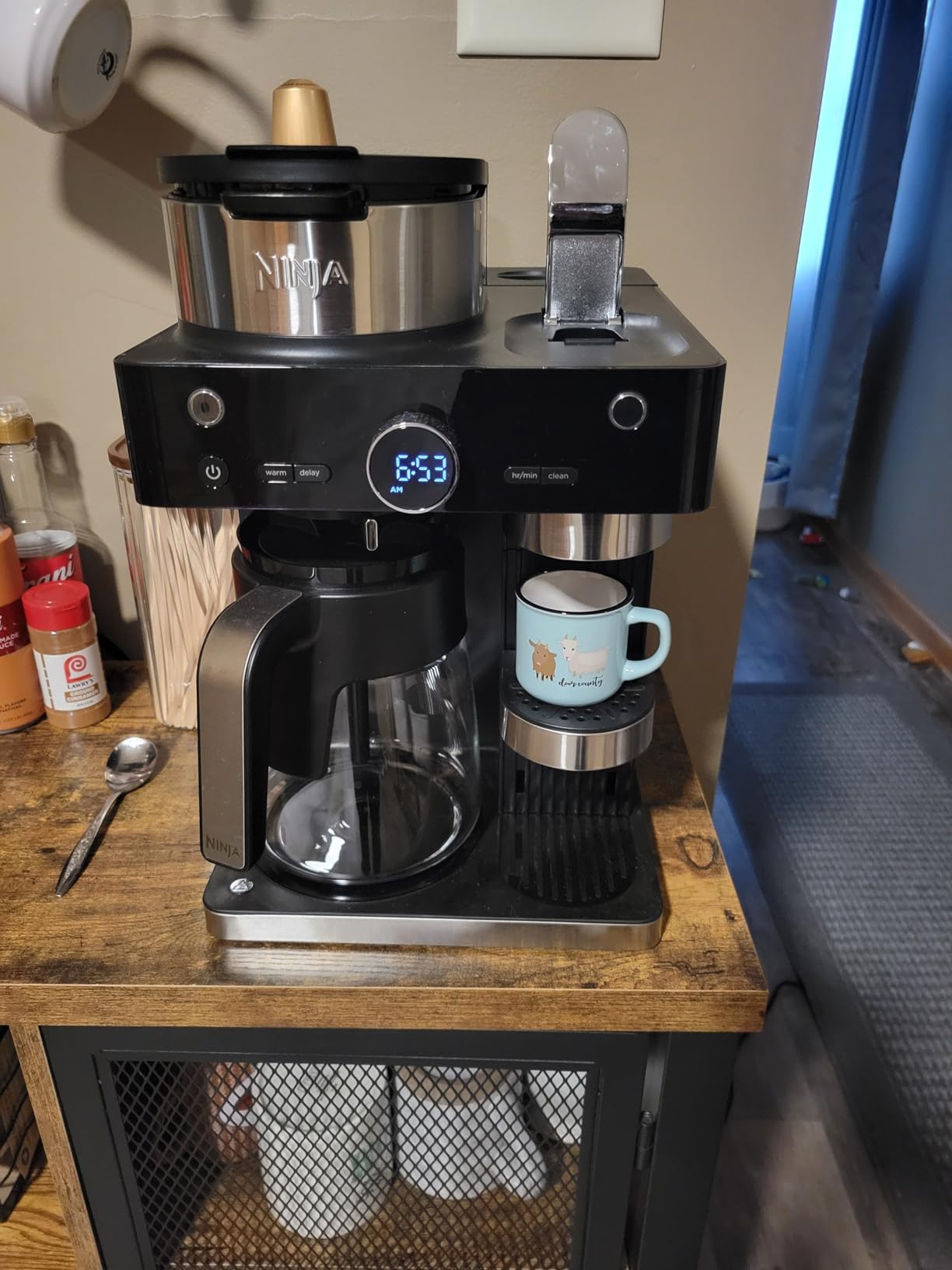 Ninja Espresso & Coffee Maker & Barista System, 3 Espresso Brew Styles, Single-Serve Coffee & Nespresso Capsule Compatible, Built-in Frother, Espresso, Cappuccino & Latte Maker, Black, CFN601 customer photo 1