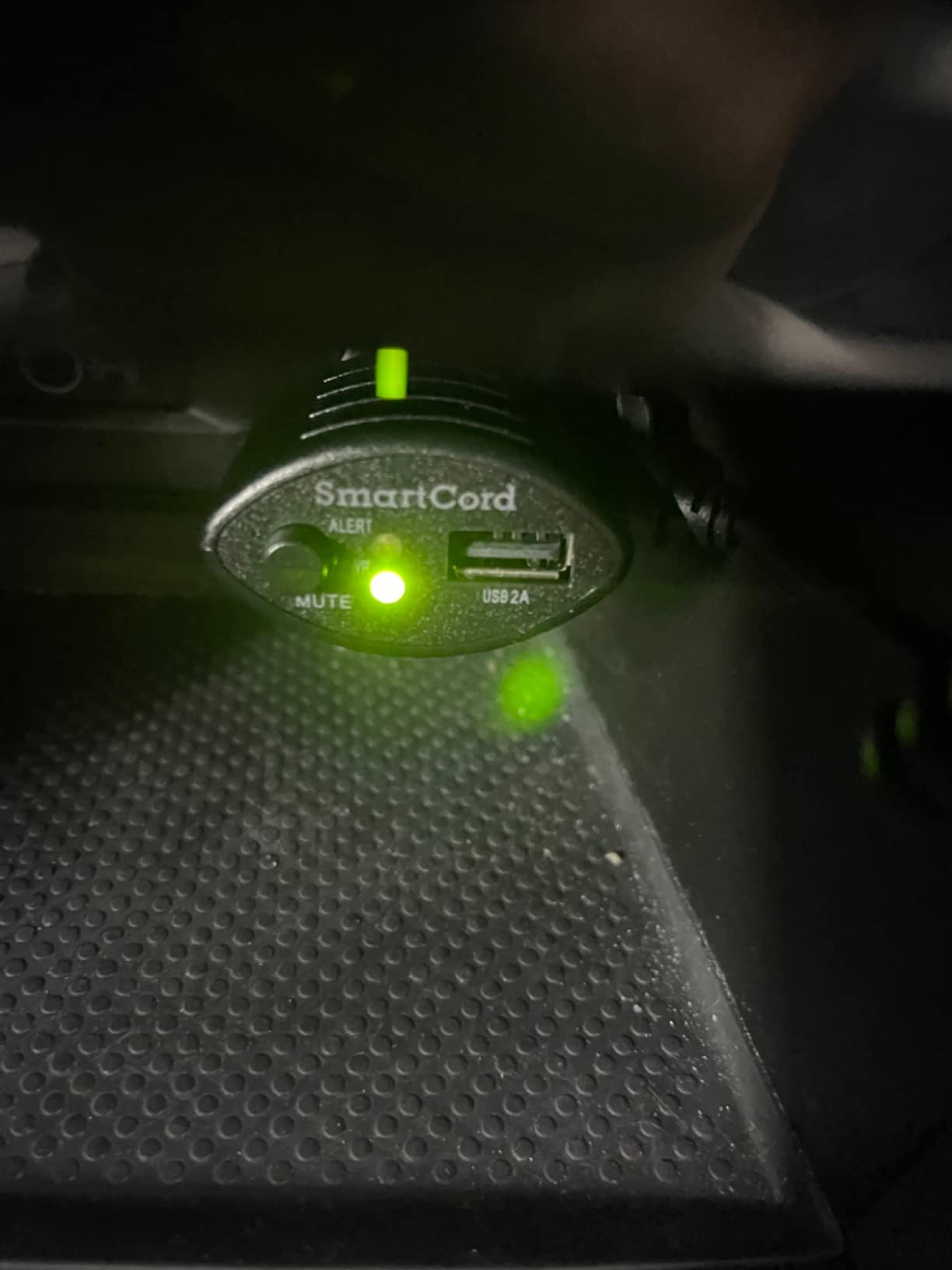 Escort MAX 360c MKII Laser Radar Detector - Dual-Band Wi-Fi and Bluetooth Enabled, 360 Degree Directional Arrows, Exceptional Range, Shared Alerts, Apple CarPlay and Android Auto Compatible, Black customer photo 1