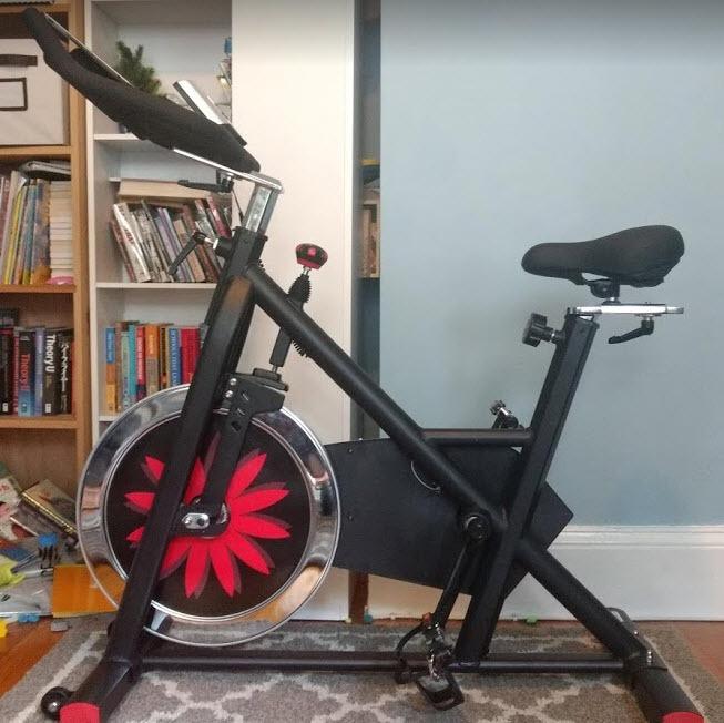 JOROTO Exercise Bike, Magnetic Stationary Bikes for Home | 40LBS Flywheel, App Supported Indoor Bike with 350LBS Weight Capacity, Low Noise, Digital Monitor, Bottle & Tablet Holder customer photo 1