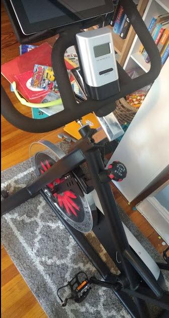 JOROTO Exercise Bike, Magnetic Stationary Bikes for Home | 40LBS Flywheel, App Supported Indoor Bike with 350LBS Weight Capacity, Low Noise, Digital Monitor, Bottle & Tablet Holder customer photo 2