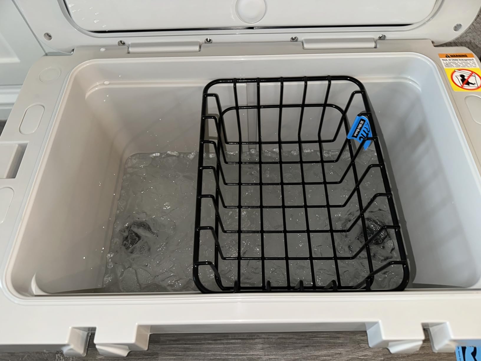 RTIC Ultra-Light 32 Quart Lightweight Hard Cooler, Insulated Portable Ice Chest 13 lbs, 48-Can Capacity, 5-Day Ice Retention, for Camping, Fishing, Beach, Boat, Picnic, Day Trip customer photo 1