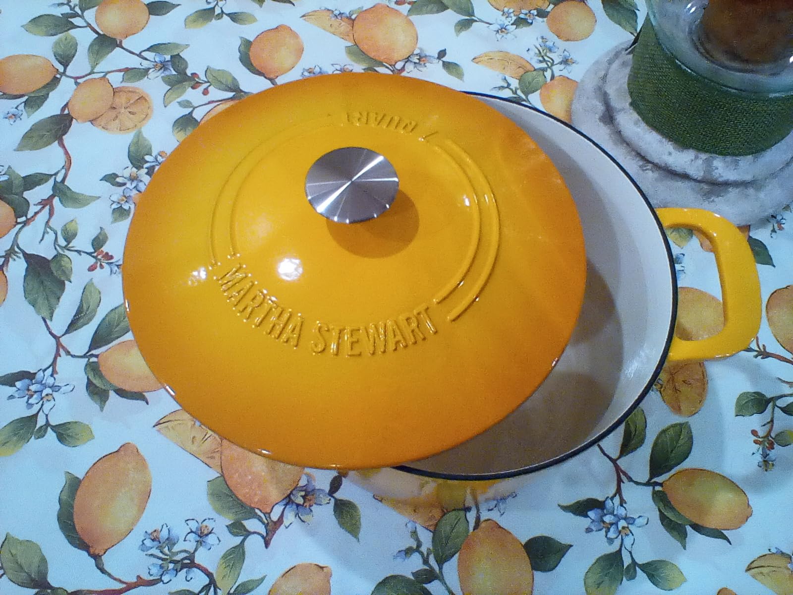 MARTHA STEWART Gatwick 7-Quart Enamel Cast Iron Dutch Oven, Linen White With Gold customer photo 1
