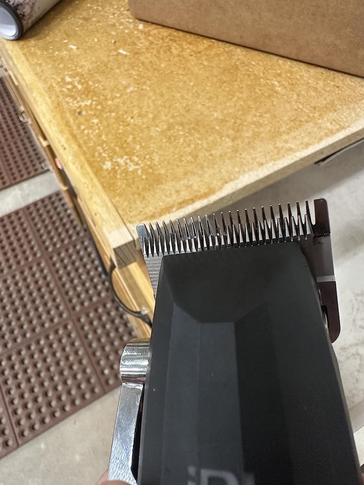 JRL Professional FreshFade 2020C Barber Hair Clipper, No More Pull Smart-Clip Fade Control for Precise Head Hair Fades All Day, Silver/Black customer photo 1