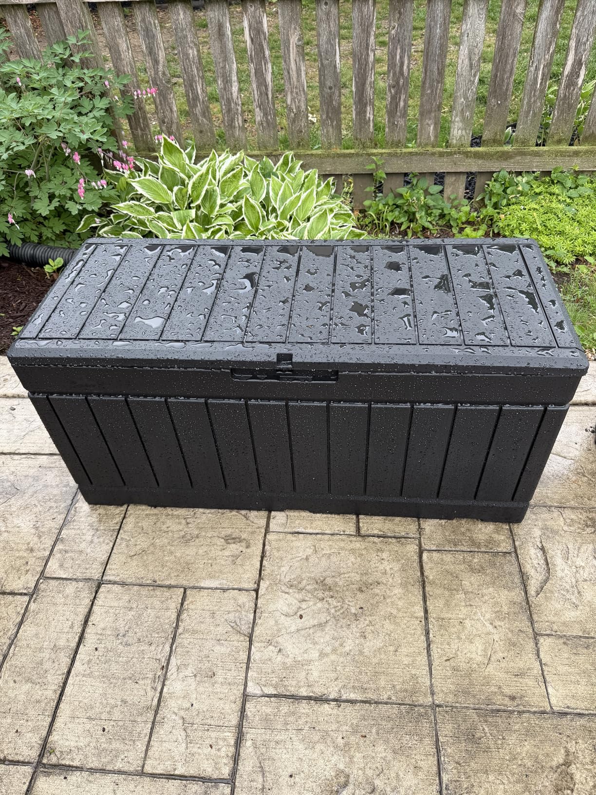 Devoko 30 Gallon Resin Deck Box Waterproof Outdoor Storage Box for Patio Furniture Pool Accessories Indoor Storage for Cushion Garden Tools customer photo 1