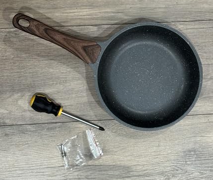 SENSARTE Nonstick Ceramic Frying Pan Skillet, 8-Inch Omelet Pan, Healthy Non Toxic Chef Pan, Induction Compatible Egg Pan with Heat Resistant Handle, PFAS-Free, White customer photo 1