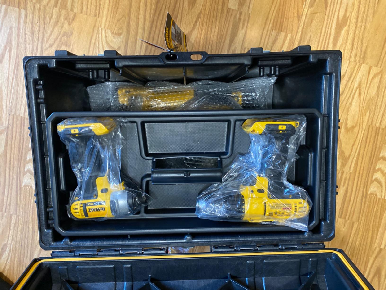 DEWALT 20V MAX Power Tool Combo Kit, 10 Tool Cordless Power Tool Set, 2 Batteries, Charger and 2 Bags Included (DCK1021D2) customer photo 2