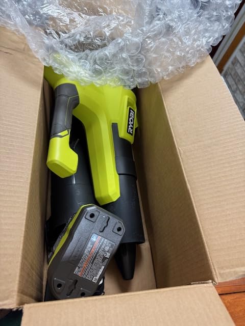 Ryobi ONE+ 18V 100 MPH 325 CFM Cordless Battery Variable Speed Jet Fan Leaf Blower with 4.0 Ah Battery and Charger customer photo 2