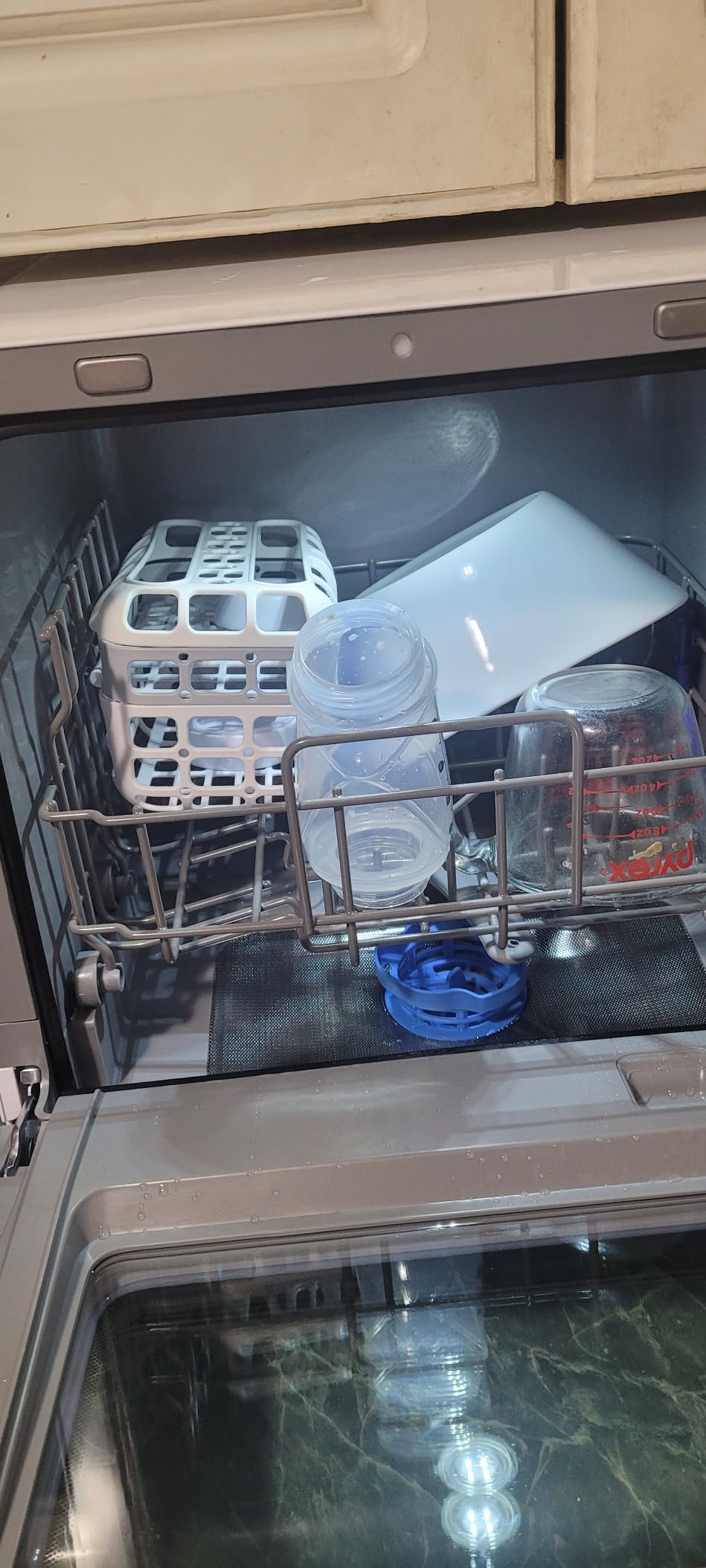 Portable Dishwasher Countertop with 5L Built-in Water Tank, No Hookup Needed, 6 Programs, 360 Dual Spray, 192 High-Temp & Air-Dry Function, Mini Dishwasher for RVs, White customer photo 2