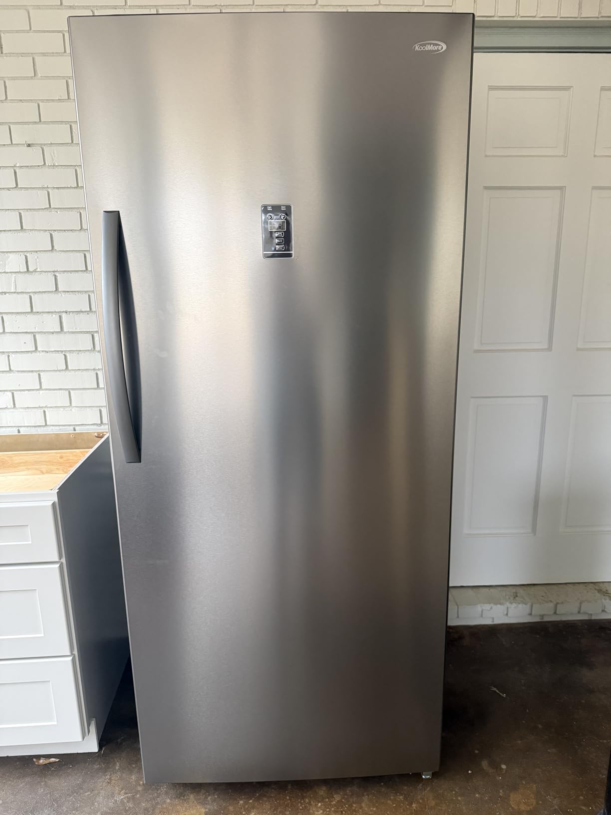 KoolMore 21 cu. ft. Upright Convertible Freezer/Refrigerator, 2-in-1 Appliance, Silver (KM-RUF-21S) customer photo 1