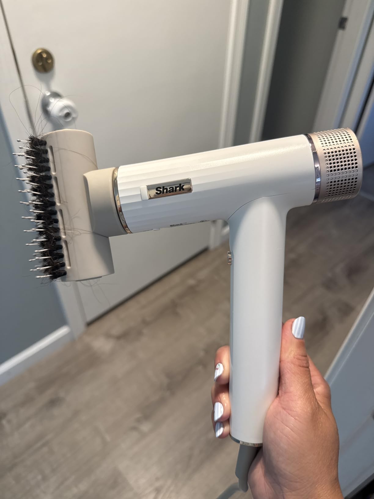 Shark Hair Dryer SpeedStyle - No Heat Damage Hair Styling Tool, 3 Styling Tools Included, Portable & Powerful Blow Dryer customer photo 1