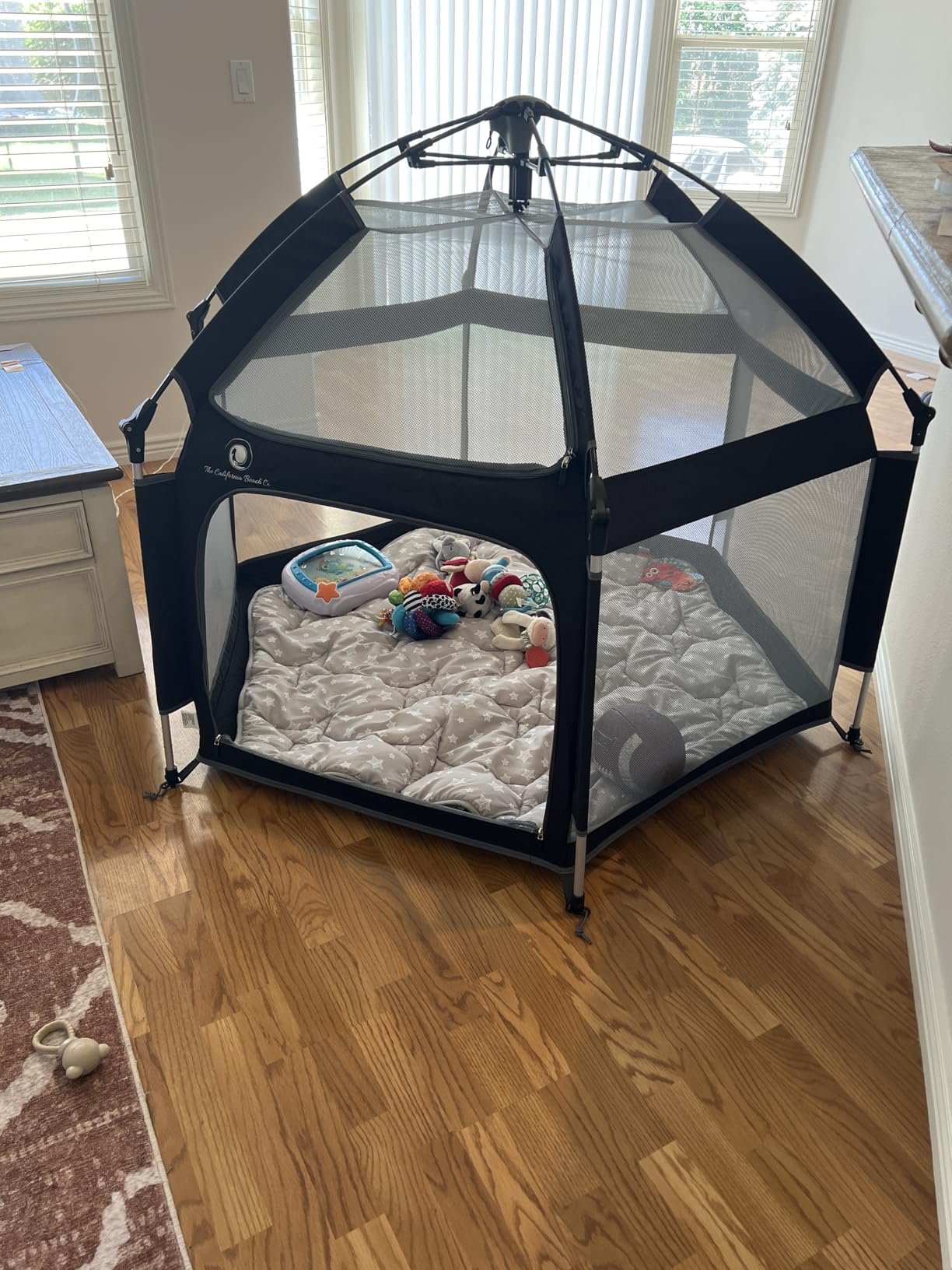 POP 'N GO PLAYPEN - Indoor & Outdoor Baby Playpen for Babies and Toddlers - Baby Beach Tent, Foldable, Portable W/Canopy, Travel Bag, & Mosquito Net - Pop Up Pack and Play Tent (Black) customer photo 2