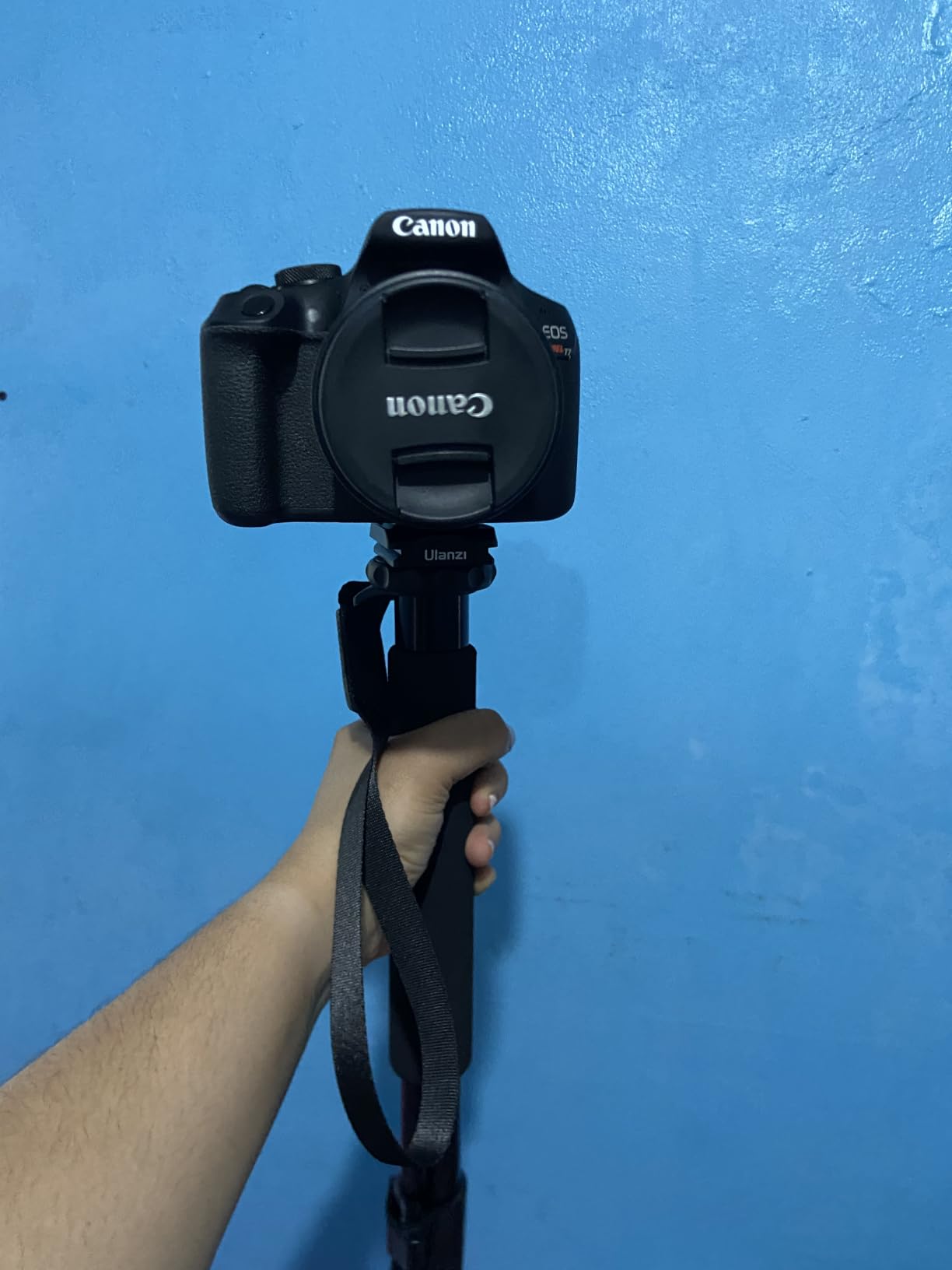 ULANZI TB12 61-Inch Camera Monopod customer photo 1