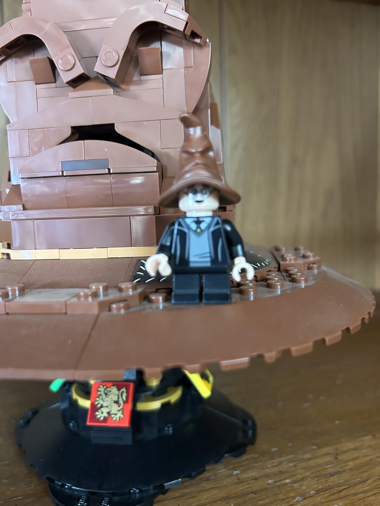 LEGO Harry Potter Talking Sorting Hat with 31 Voices Building Set (76429) customer photo 2