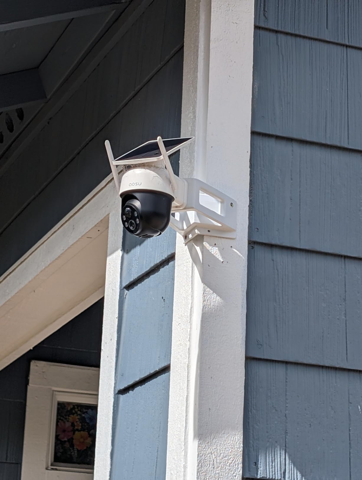 AOSU Solar Camera Security Outdoor - 100% Wire-Free Security Cameras Wireless Outdoor for Home Surveillance with Fixed Solar Panel, 360° Panoramic View, Human Auto Tracking, 2K Color Night Vision customer photo 2