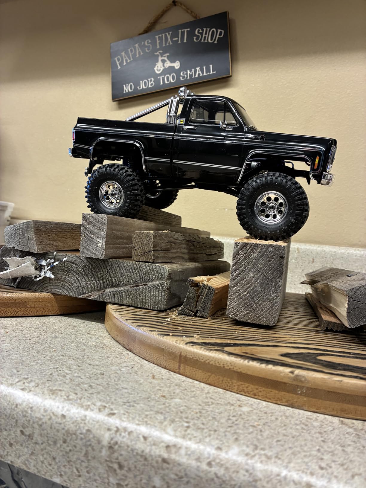 Traxxas 97064-1-BLK TRX-4M Chevy K10 High Trail 1/18 4X4 Crawler RTR, Black customer photo 1