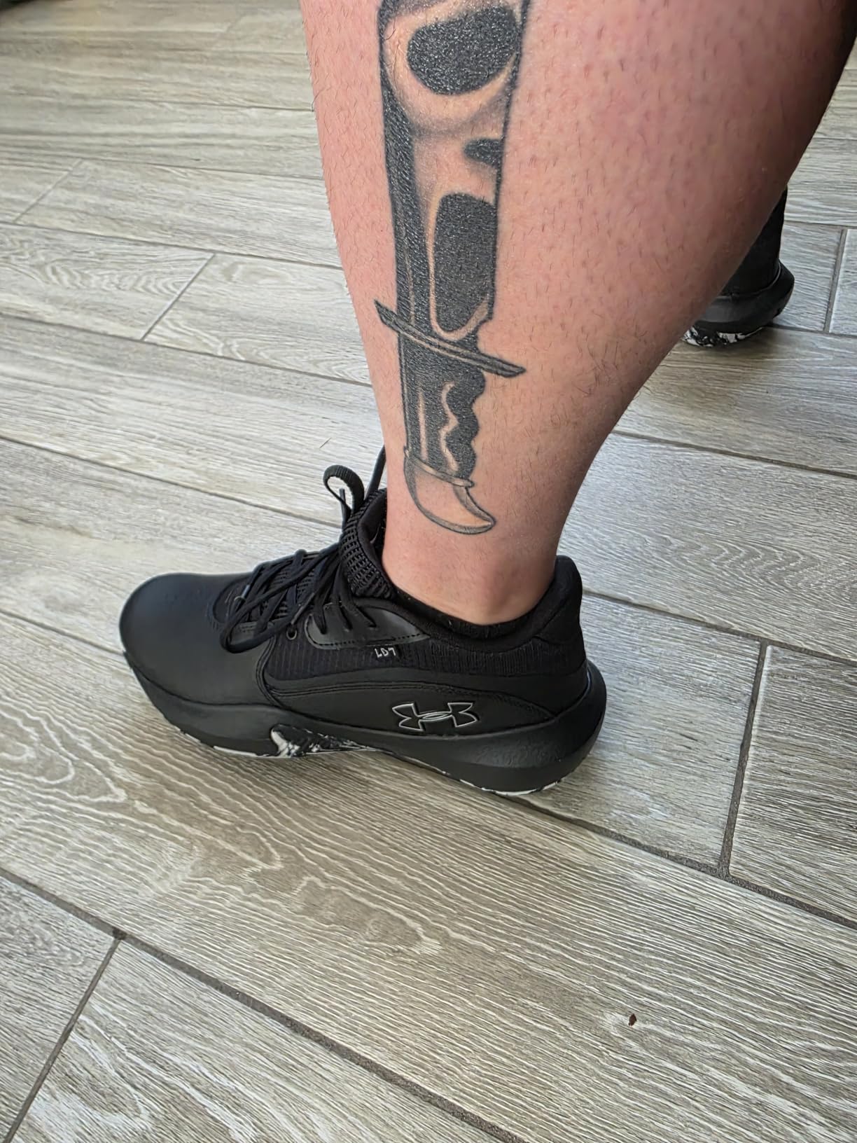 Under Armour Unisex-Adult Lockdown 7 Basketball Shoe customer photo 2