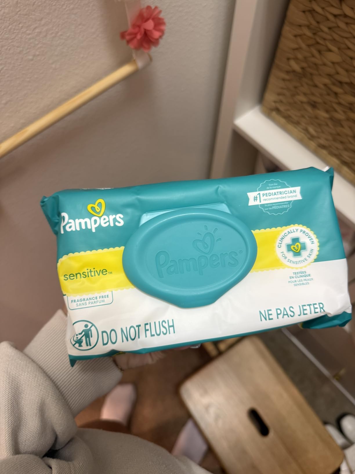 Pampers Sensitive Baby Wipes, Clinically Proven, Fragrance Free, Unscented, Water Based, Hypoallergenic, Multi-Use, Hand Wipes 1344 Wipes Total (24X Flip-Top Packs) [Packaging May Vary] customer photo 2