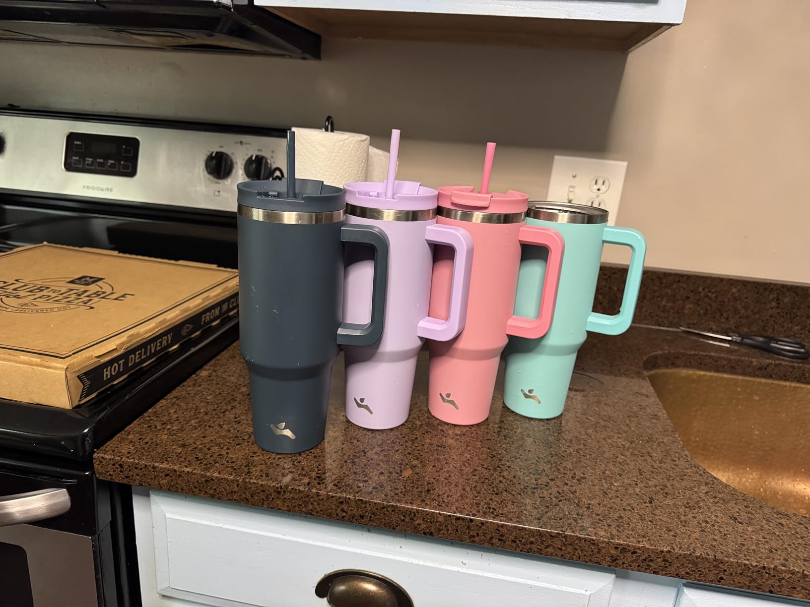 Konokyo 30 oz Tumbler with Handle and 2 Straws, 2 in 1 Lid Insulated Water Bottle Stainless Steel Travel Coffee Mug, Sky customer photo 1