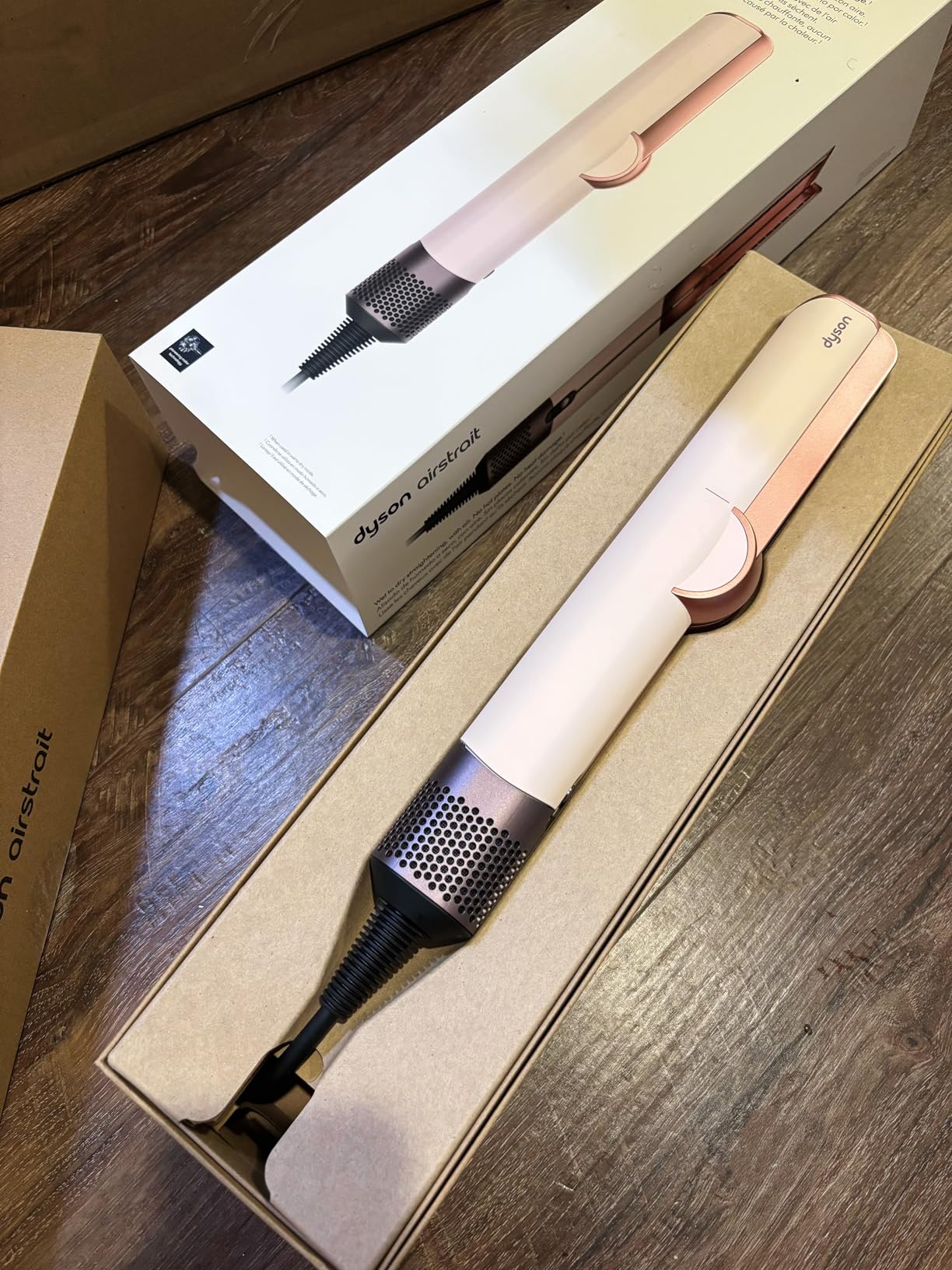Dyson Airstrait™ Straightener, Wet to Dry Hair Straightener, No Heat Damage, No hot Plates, All Hair Types customer photo 1