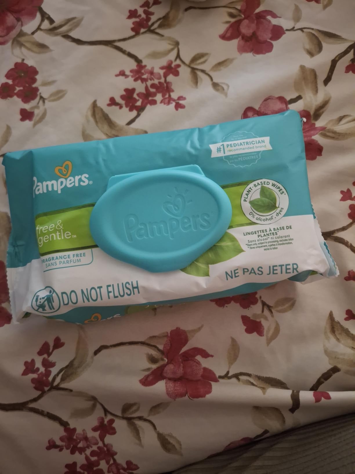 Pampers Ultraclean Baby Wipes (Previously Free & Gentle), 99% Water, Hypoallergenic, Unscented, 100% Plant Based, Plastic-Free, 936 Wipes Total (12X Flip-Top Packs) customer photo 2