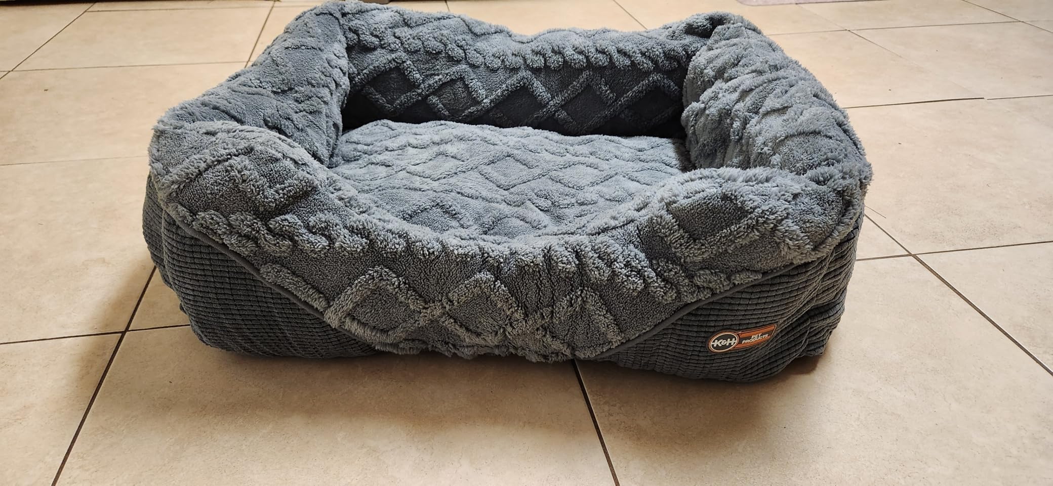K&H Pet Products Thermo-Pet Lounge Sleeper Indoor Heated Pet Bed for Cats & Dogs, Bolstered Warm Calming Pillow Bed, Waterproof Heated Pad, Machine Washable, Safety Listed - Small 20.5 X 19.5in customer photo 2
