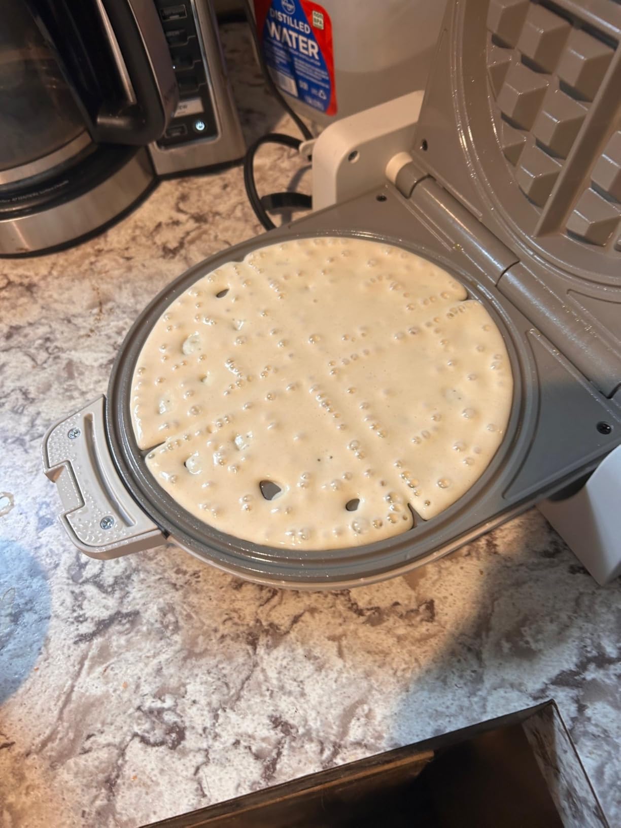 bella Flip-n-Store Waffle Maker with EverGood Ceramic Nonstick Coating, Cool Touch Handle & Cord Wrap, 7