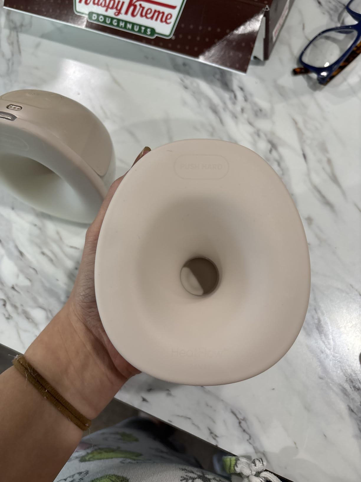eufy Security Heated Breast Pump S1, Hands-Free Breast Pump with Industry-Leading HeatFlow Tech, App-Controlled OptiRhythm, 300 mmHg Strong Suction, Leakproof, Slim and 46 dB Quiet for in-Bra Use customer photo 2