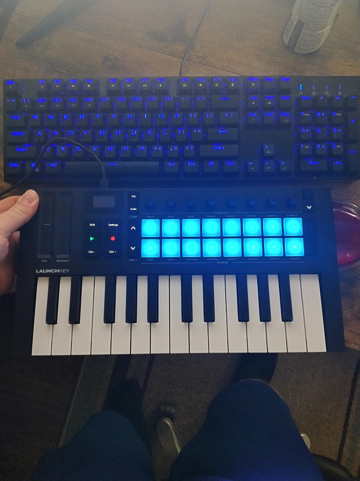 Novation Launchkey 61 MK4 - 61 key Semi-Weighted, USB, MIDI Keyboard Controller with DAW Integration. Chord & Scale Modes, 8 Drum Pads, & Arpeggiator - Includes Software Bundle for Music Production customer photo 1